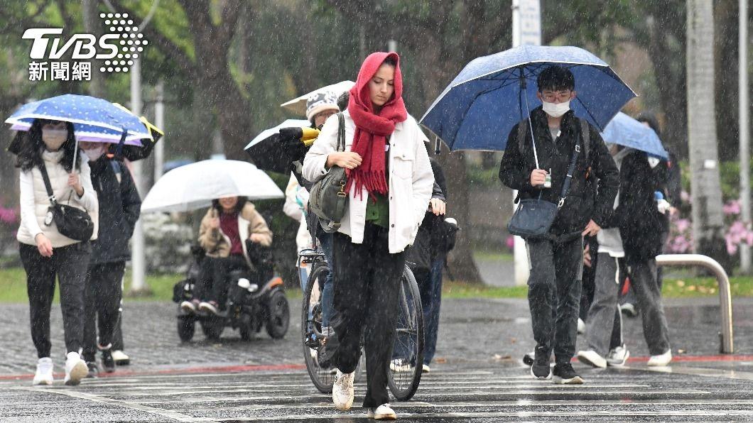 Rainy Tomb Sweeping weekend predicted for northern Taiwan (TVBS News) Rainy Tomb Sweeping weekend predicted for northern Taiwan