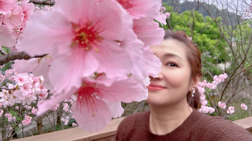 Selina日前帶著小腰果一起去日本大阪旅行，讓她直呼手忙腳亂。（圖／翻攝自Selina臉書）