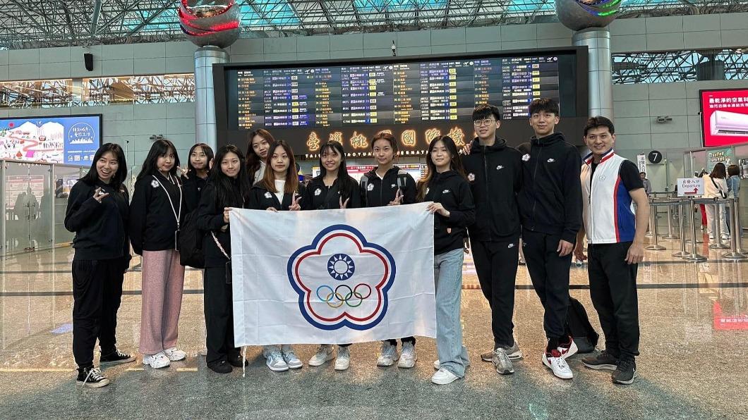 拉丁編排舞世界錦標賽，台灣隊奪下小團體成人組銀牌。（圖／翻攝自運動舞蹈總會臉書）