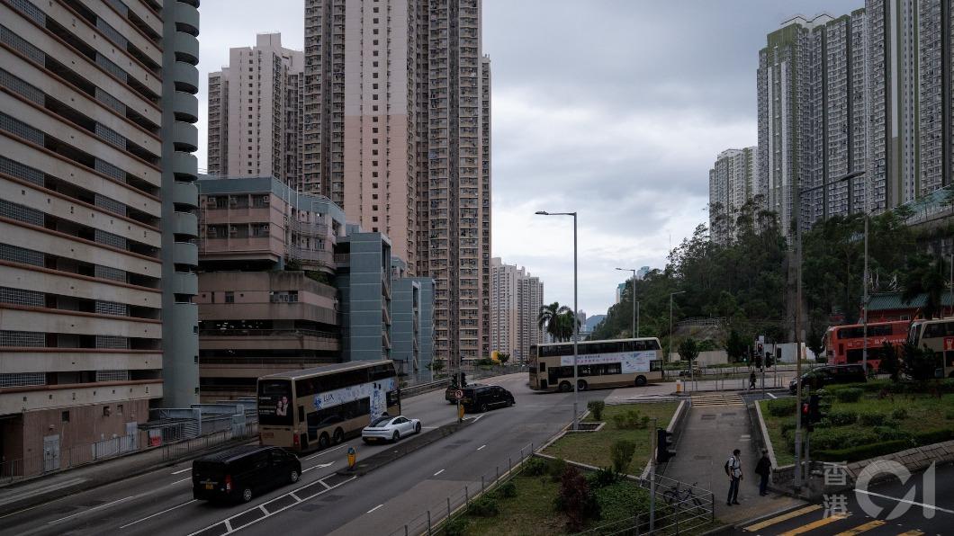 香港公共房平均輪候時間為5.8年。（圖／香港01）