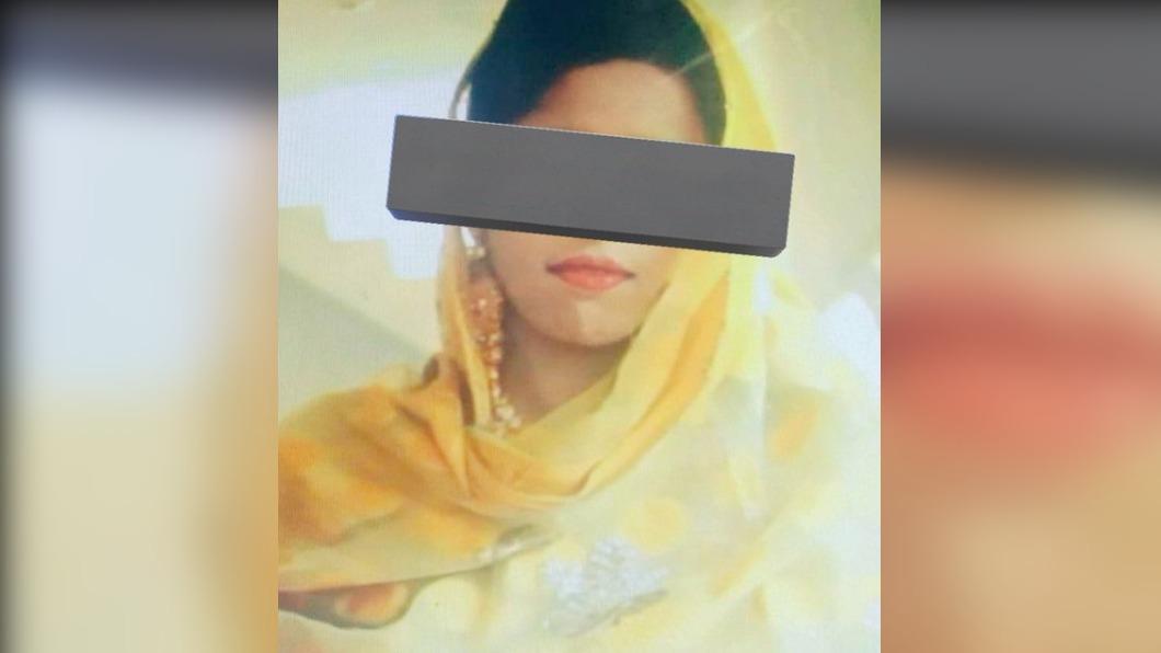 慘遭自己兄長勒斃的巴基斯坦女性瑪利亞，傳出只因為和不知名男子視訊通話被發現。（圖／翻攝自X @fatih_1445）