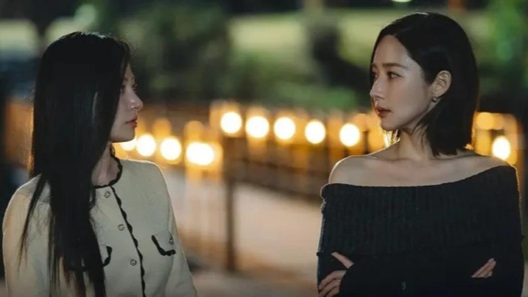 女星宋昰昀（左）在超夯韓劇《和我老公結婚吧》演惡角爆紅。（圖／翻攝tvN臉書）