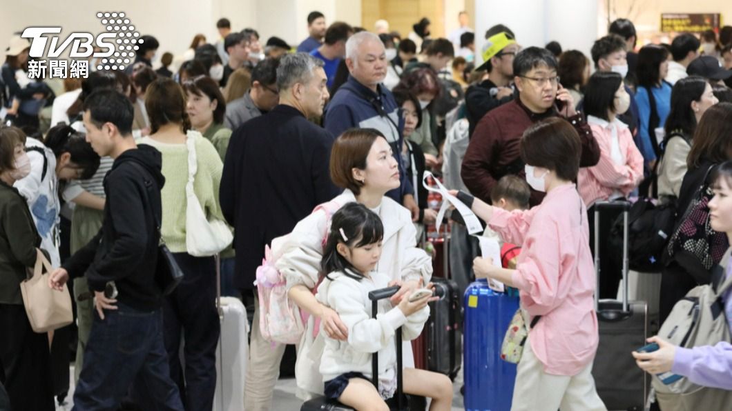台灣強震導致日本近80航班取消，上萬人受影響。（圖／達志影像美聯社）