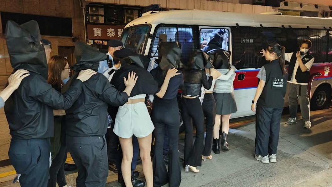 香港警方破獲賣淫集團。（圖／香港01） 