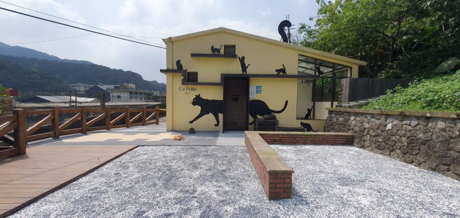 Houtong Cat Public Office opens doors (Courtesy of New Taipei City Government) New Taipei City unveils Cat Public Office in Houtong