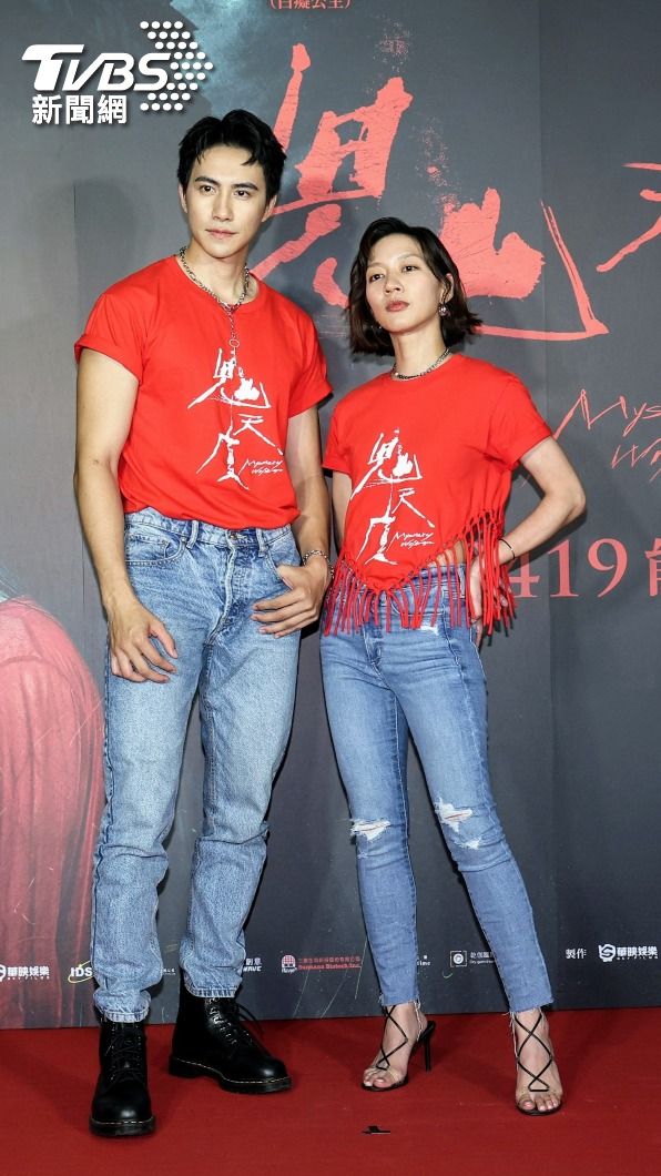 潘君崙因常常找陳妤對戲,每天黏在一起,笑稱彼此相處像情人。(圖/趙世平攝)