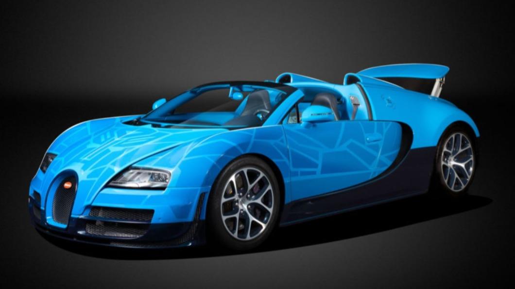 Bugatti Veyron 16.4 Grand Sport Vitesse「變形金剛」特製版登上蘇富比拍賣。（圖／Sotheby’s提供）