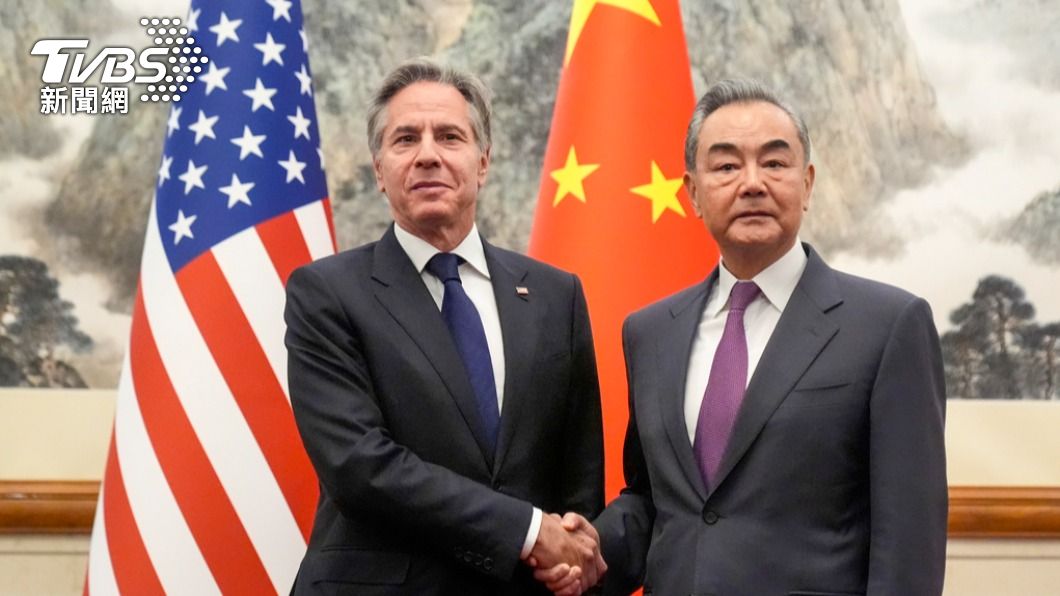 美國國務卿布林肯（圖左）26日與中國外交部長王毅（圖右）會面。（圖／達志影像美聯社）
