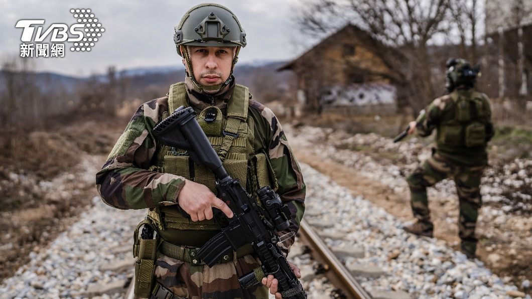 俄羅斯加強攻擊烏克蘭鐵路，企圖在新一波攻勢前切斷軍事供給。（示意圖／shutterstock達志影像）