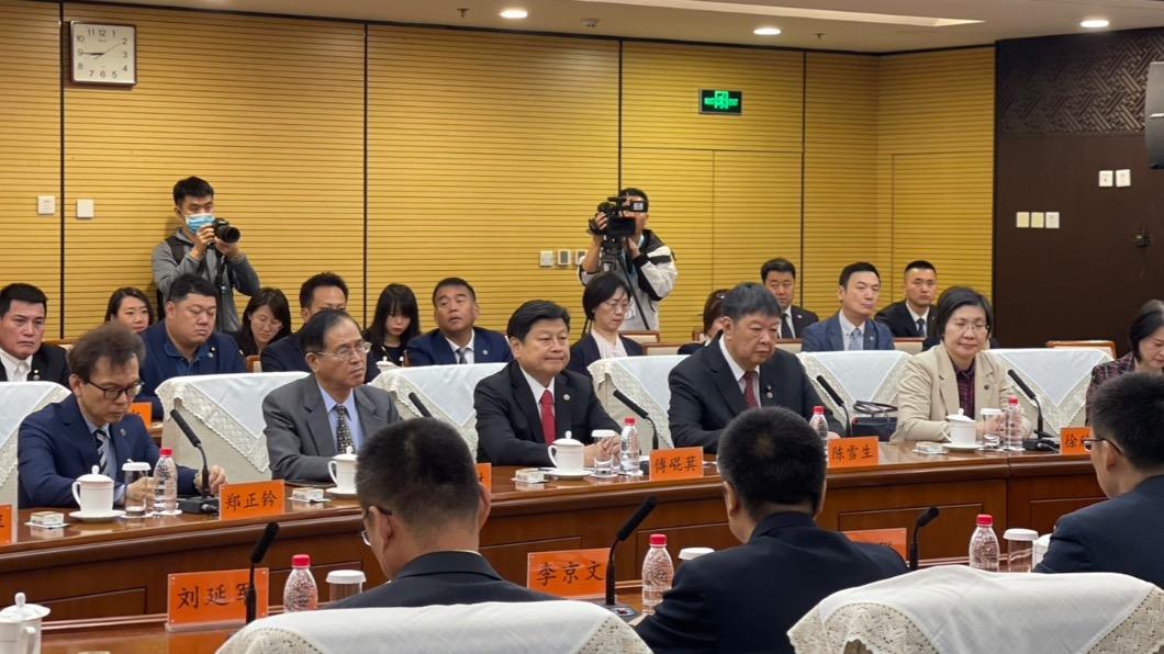 國民黨立委們與中國大陸文旅部會談。（圖／傅崐萁辦公室提供）