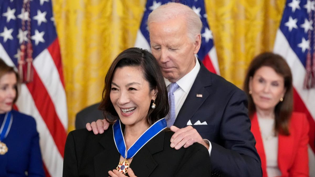 楊紫瓊獲美國總統自由勳章。（圖／達志影像美聯社）