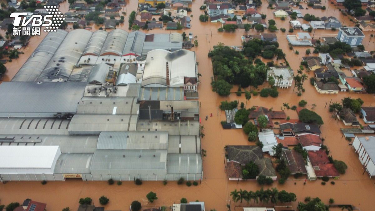 巴西南部城市豪雨成災。（圖／達志影像美聯社）