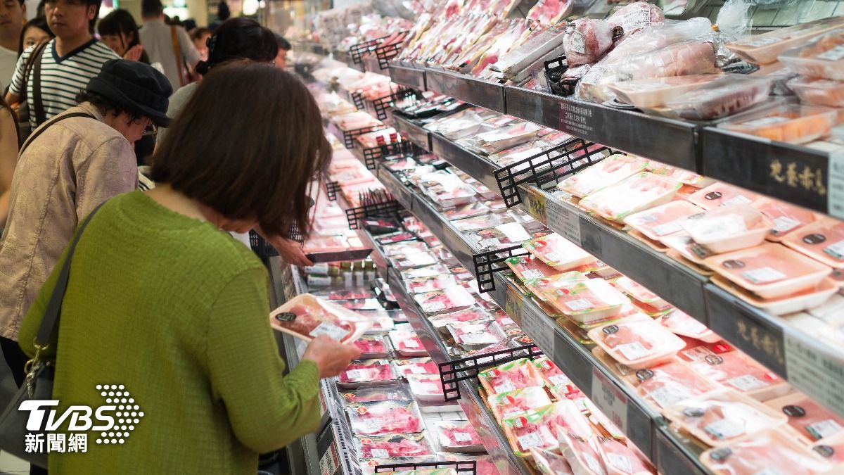 日本超市的和牛切片，價格跟台灣相比落差極大。（示意圖，與事件無關／shutterstock達志影像）