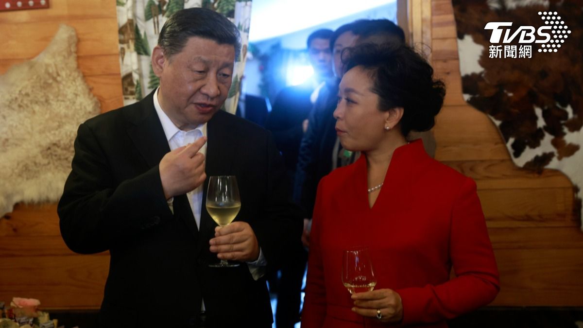 中國國家主席習近平和夫人彭麗媛。（圖／達志影像美聯社）