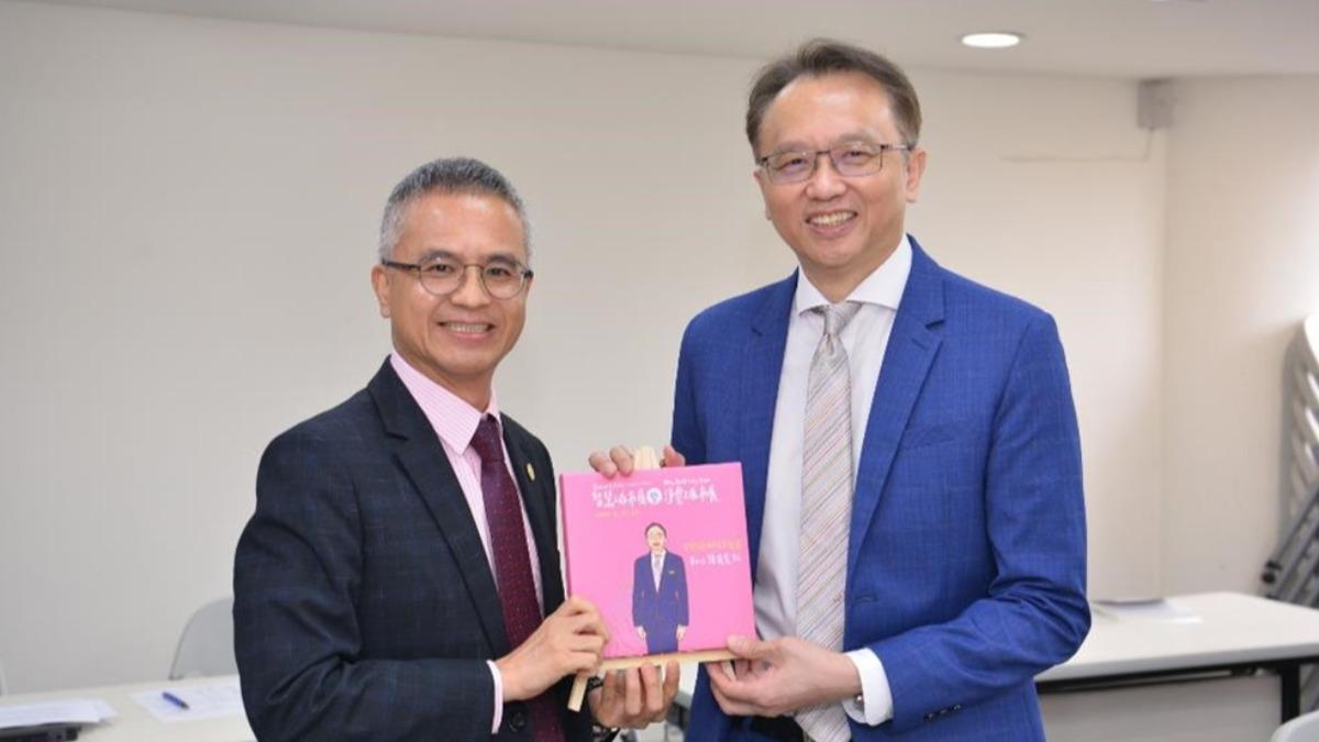 Shui-Yi Kuo, left, is the new chair of Taiwan Smart City Solutions Alliance. (Courtesy of TSSA) Shui-Yi Kuo named new leader of Taiwan Smart City Alliance