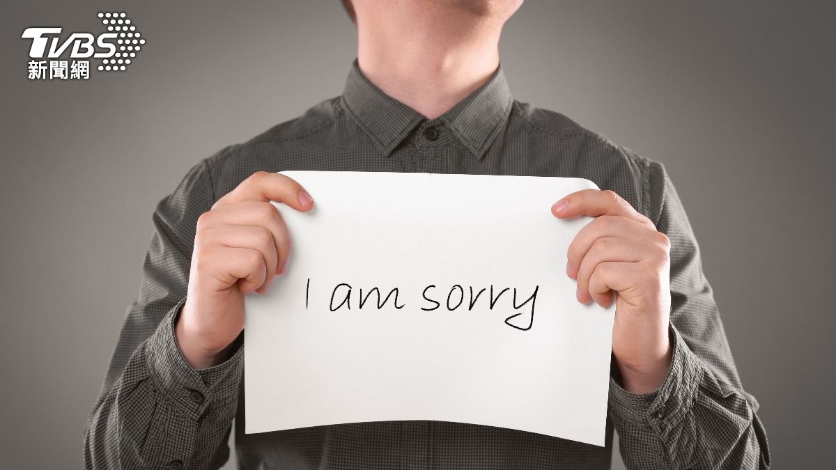 鄉民不解，「為什麼現在認錯道歉變成很難的事情？」（示意圖／shutterstock 達志影像）