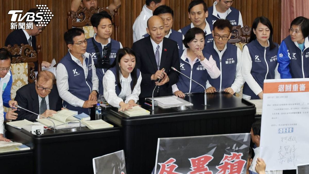 Taiwan’s Legislative Yuan resumes vote on reform bills (TVBS News) Taiwan’s Legislative Yuan resumes vote on reform bills