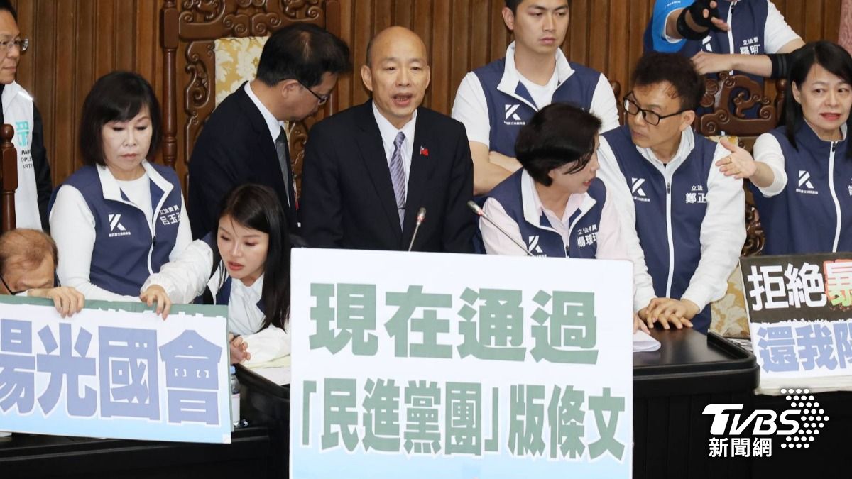 Heated debates in Taiwan’s Legislative Yuan delay key votes (TVBS News) Heated debates in Taiwan’s Legislative Yuan delay key votes