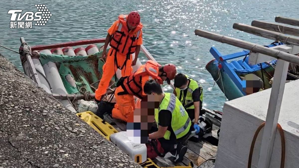 台東金樽漁港７旬翁落水，送醫後宣告不治。（圖／TVBS）