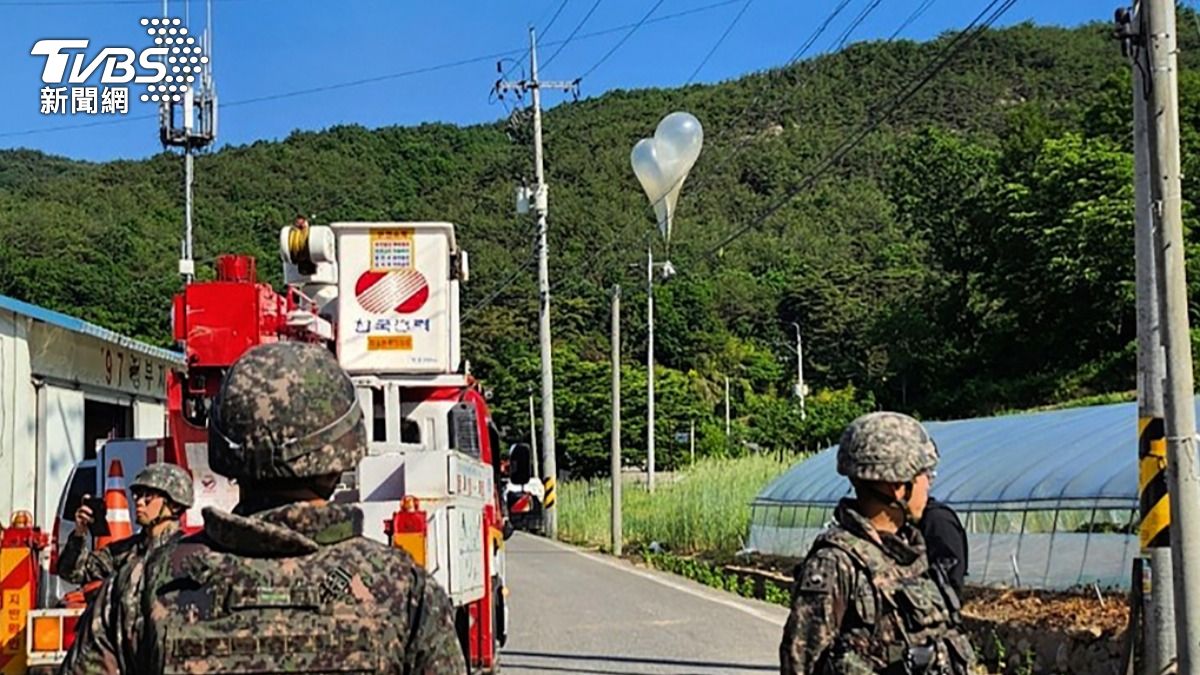 南北韓「氣球宣傳戰」升溫。（圖／達志影像美聯社）