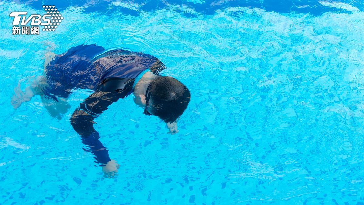 台北一名2歲男童被發現溺斃在蓄水池內。（示意圖／Shutterstock達志影像）