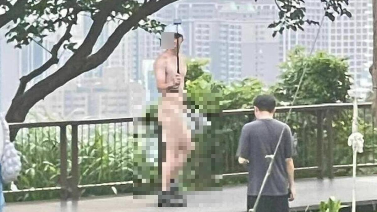 昨虎頭山公園有裸男現身。（翻攝自臉書爆料公社二社）