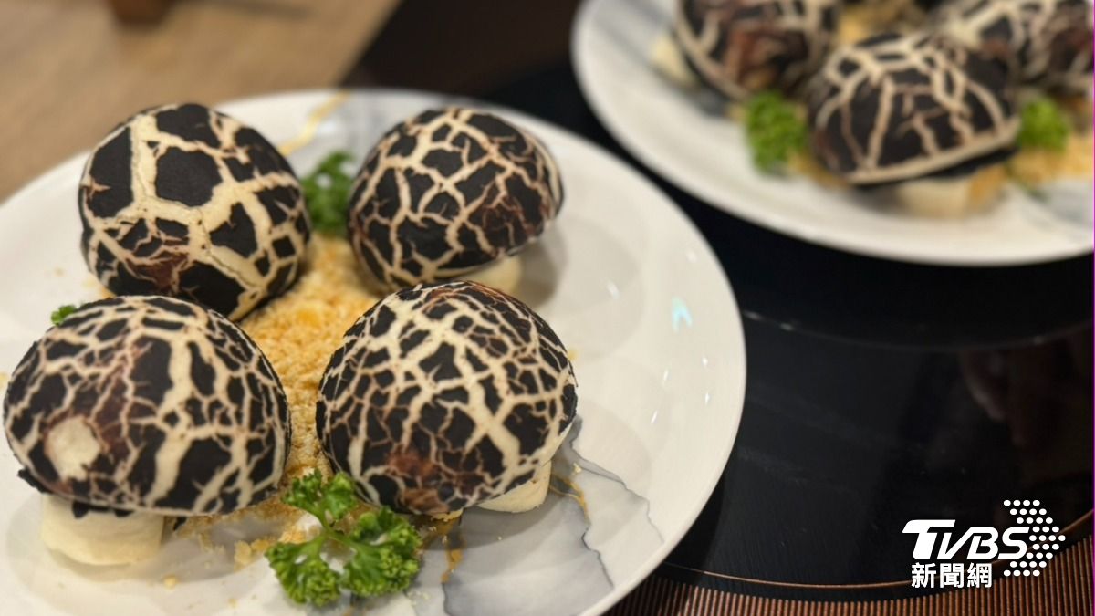 香菇外型的芝麻。(圖/林雅婷攝)