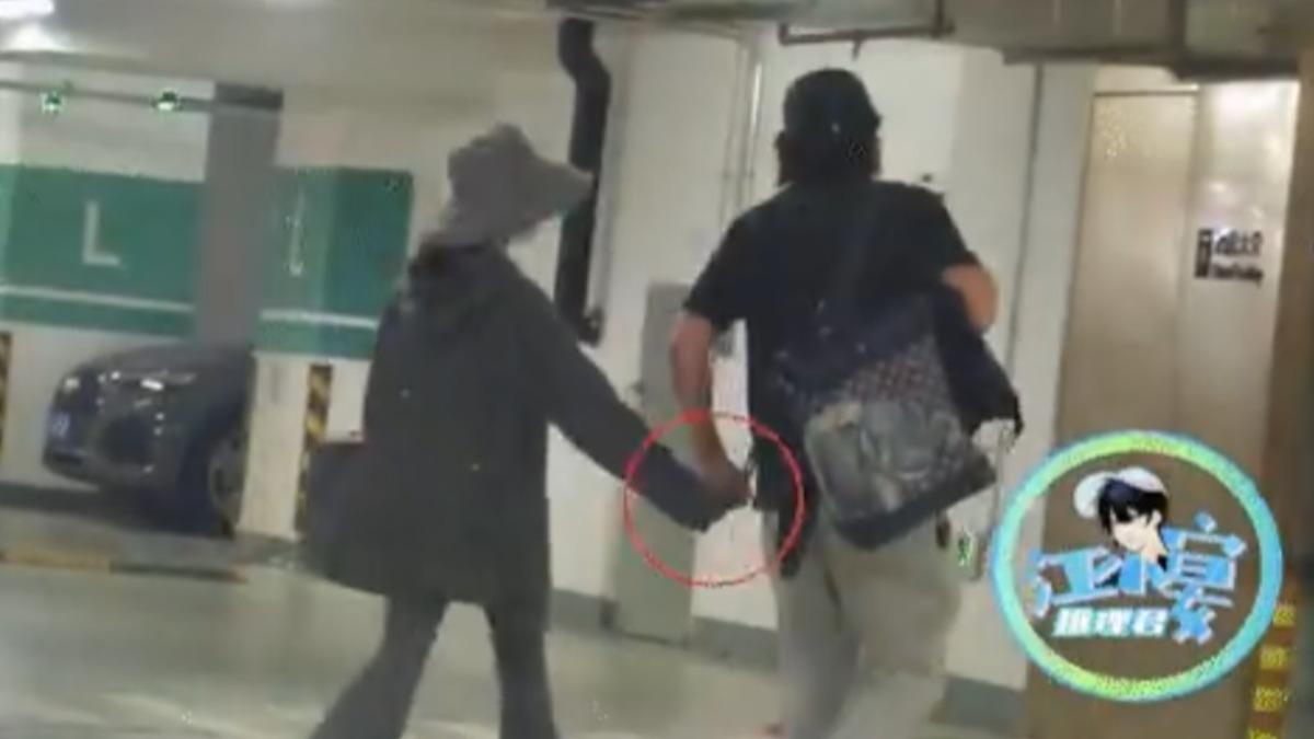 萬茜老公疑與女子幽會。（圖／翻攝自「推理君江小宴」微博）