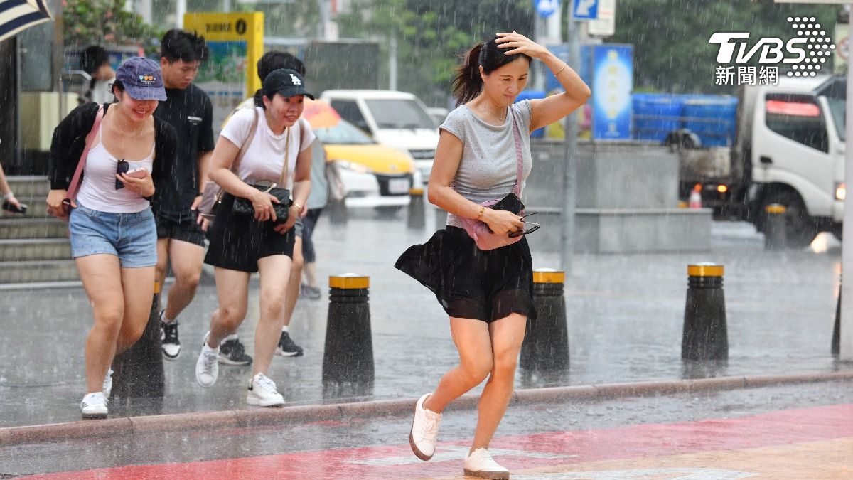 天氣-今天天氣-颱風-颱風路徑-天兔颱風-颱風天兔路徑-氣象署-天兔颱風動態-最新颱風路徑-最新颱風動態-天氣預報