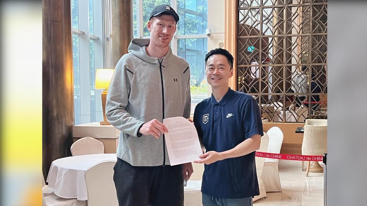 Gilbeck to become Taiwan’s 3rd naturalized basketball player (Courtesy of Chinese Taipei Basketball  Gilbeck to become Taiwan’s 3rd naturalized basketball player