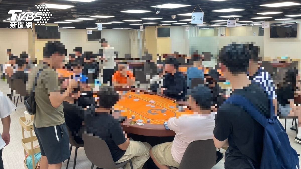 松山警方近日破獲2間大型賭場。（圖／TVBS）
