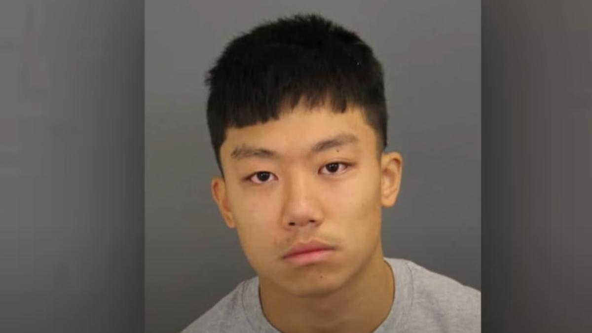美國亞裔青少年使用「尋找我的iPhone」，錯認竊賊住處縱火報復，無辜燒死5人。（圖／翻攝自9 News新聞影片）