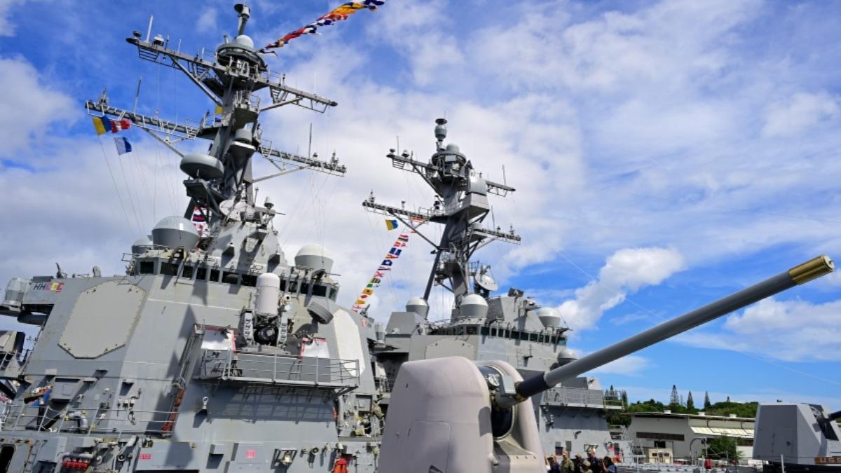 美國海軍驅逐艦費茲傑羅號（USS Fitzgerald，DDG-62）參與環太平洋軍演（RIMPAC），可以發射長距離的戰斧巡弋飛彈。（圖／中央社）