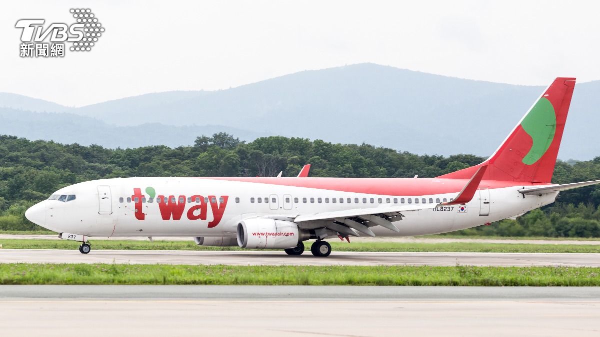 德威航空高雄飛韓國仁川班機，因訊號異常放棄起飛。（示意圖／shutterstock 達志影像）