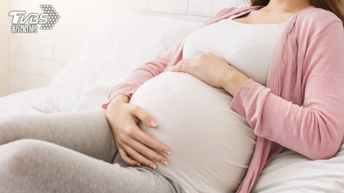 克里斯蒂用媽媽的子宮生下小孩。（示意圖，非當事人／shutterstock達志影像）