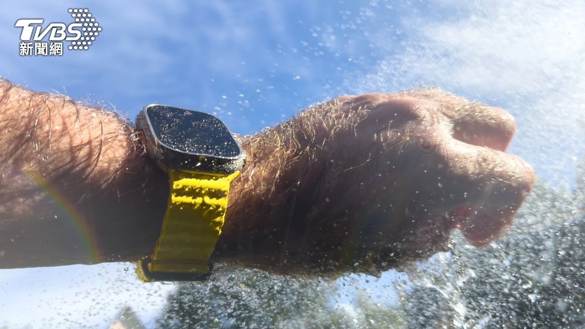 澳洲男靠手上Apple Watch幸運獲救。（示意圖／shutterstock達志影像）