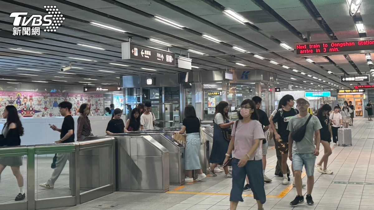 高雄捷運今日出現異常，部分路線營運中斷。（示意圖／林雅婷攝）