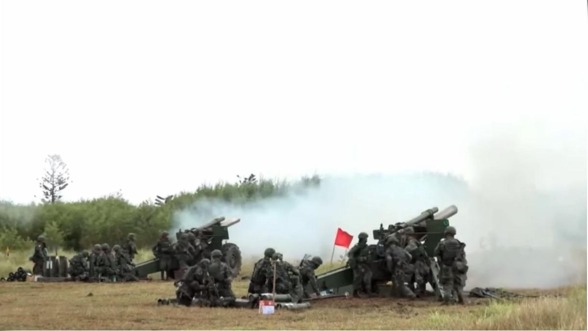 Taiwan’s military persists with drills amid Typhoon Gaemi (TVBS News) Taiwan’s military persists with drills amid Typhoon Gaemi 