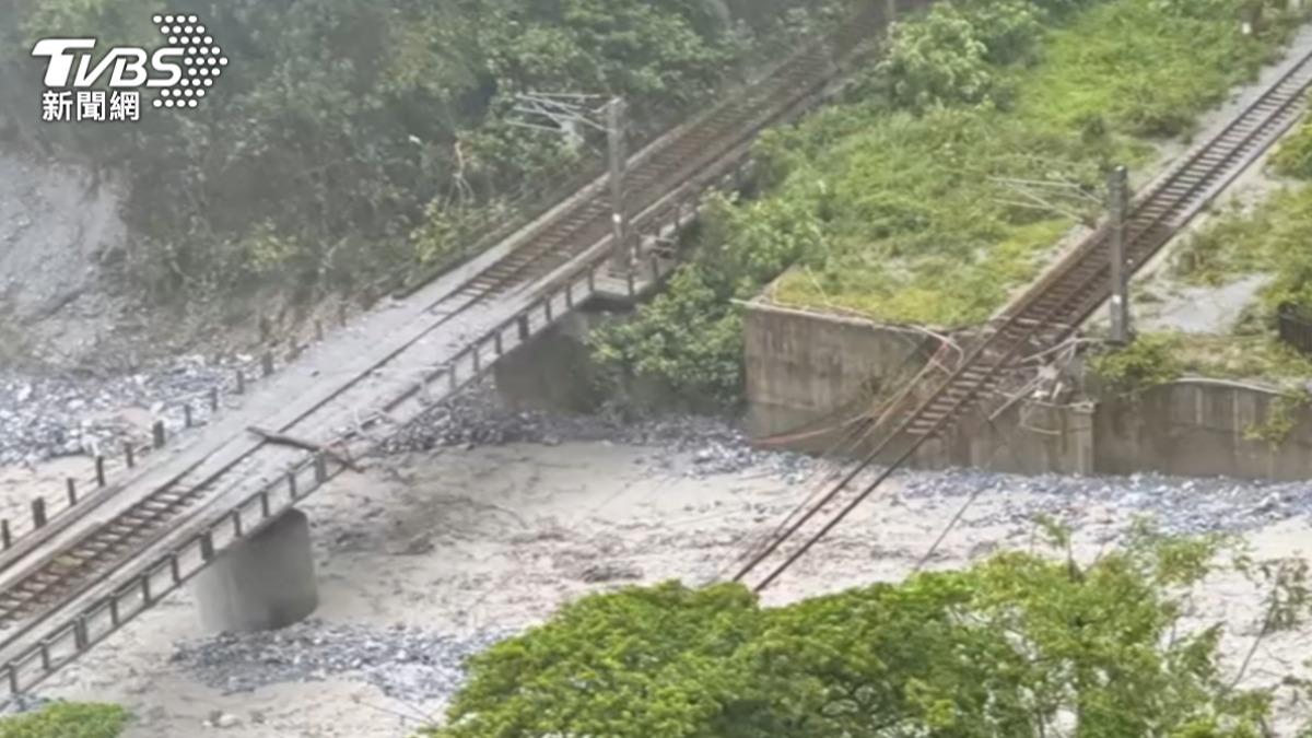 蘇花路廊又崩了！和仁至崇德段發生土石流　緊急封路「只出不進」