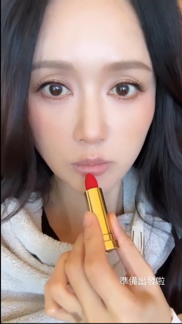 陳喬恩完妝。(圖/翻攝自陳喬恩IG)