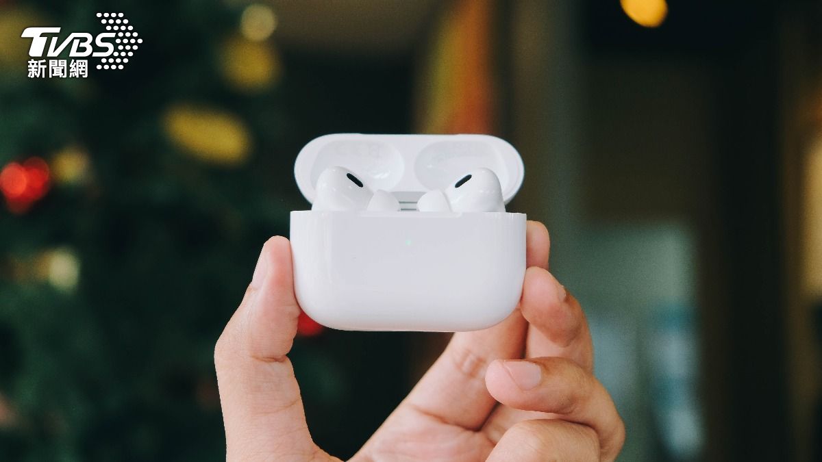 蘋果AirPods 4傳將推出2款版本。（示意圖／shutterstock達志影像）