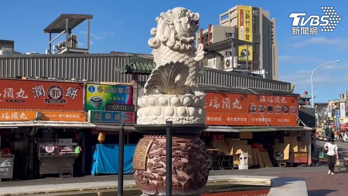 龍鯉石雕。（圖／TVBS）