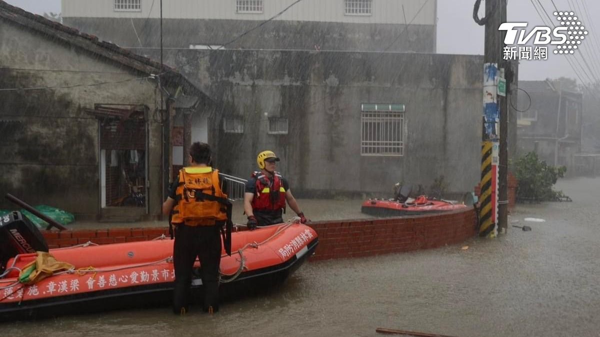 雲林縣大埤鄉淹水嚴重。（圖／雲林縣政府提供）