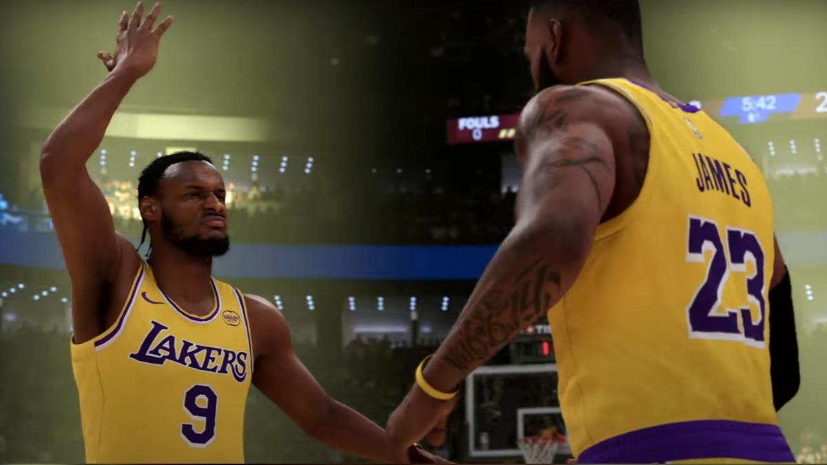 電玩遊戲《NBA 2K》的最新預告片中出現布朗尼與詹皇的片段。（圖／翻攝自YouTube@NBA 2K）