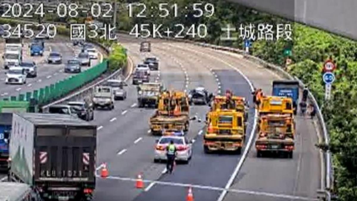 國道3號稍早傳出多車連環事故，造成車流回堵。（圖／翻攝高速公路1968即時路況）