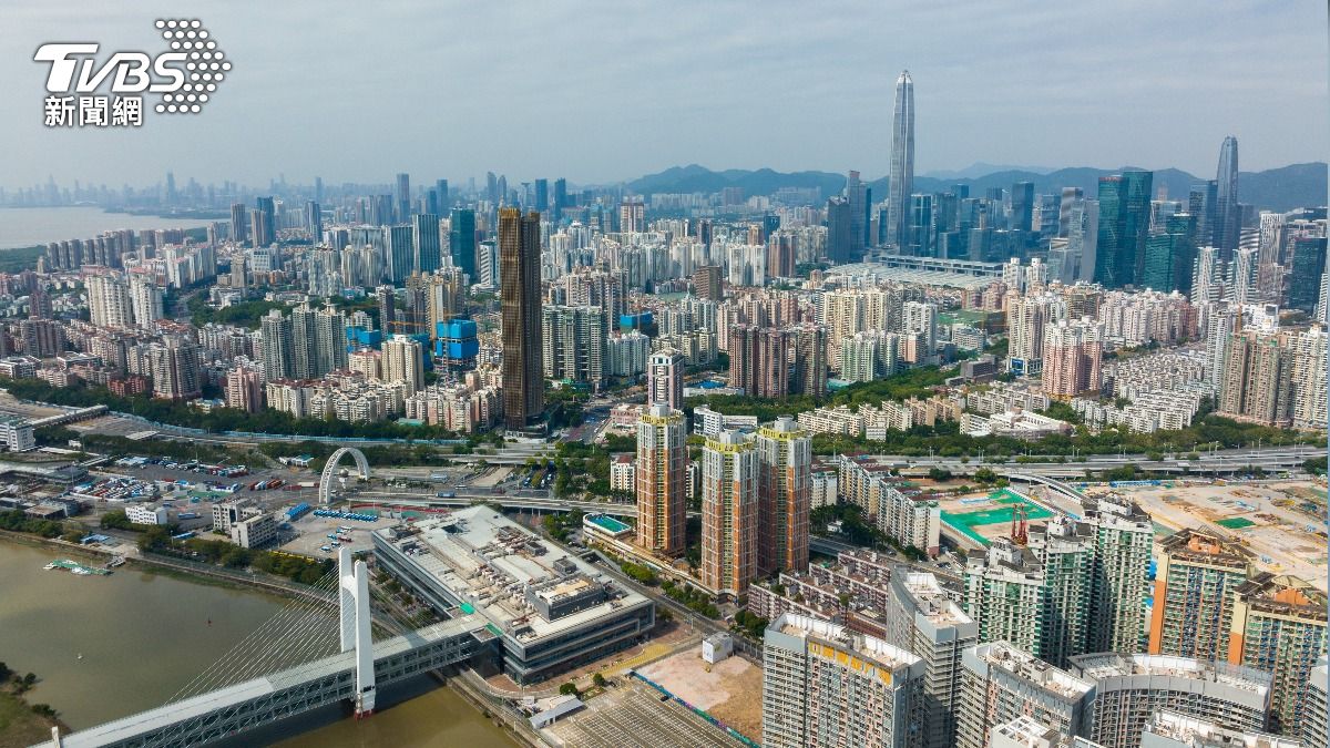 中國房地產危機持續延燒，拖累了中國經濟增長。（示意圖／shutterstock達志影像）