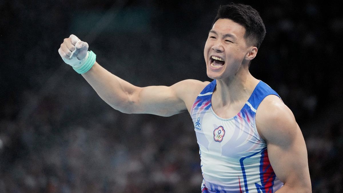 Tang Chia-hung aims for gold in Olympic horizontal bar final (Courtesy of CTOC) Tang Chia-hung aims for gold in Olympic horizontal bar final