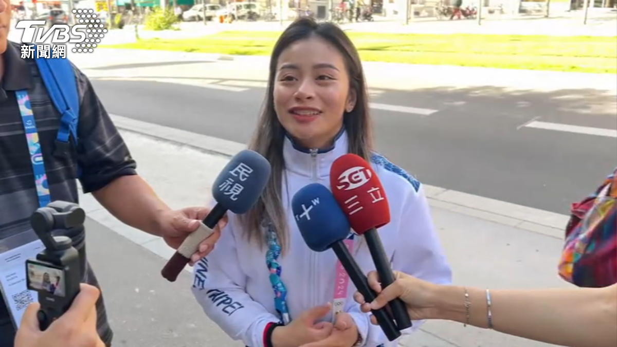 Taiwanese weightlifter breaks national records at Olympics (TVBS News) Taiwanese weightlifter breaks national records at Olympics