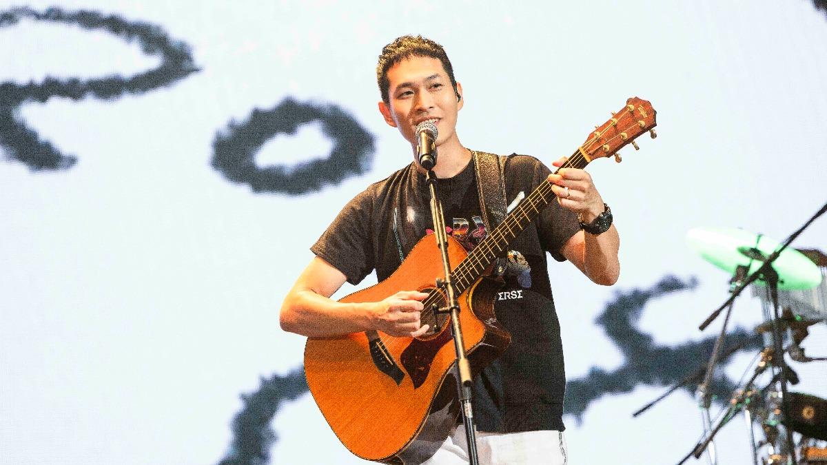 宇宙人阿奎無預警公布喜訊　2度當爸笑容藏不住。（圖／相信音樂提供）