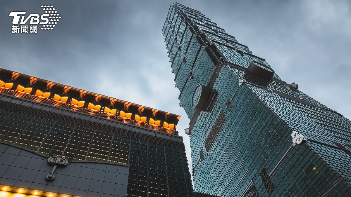 有網友公司在台北101的68樓，地震發生時驚呼快起飛了。（示意圖／Shutterstock達志影像）